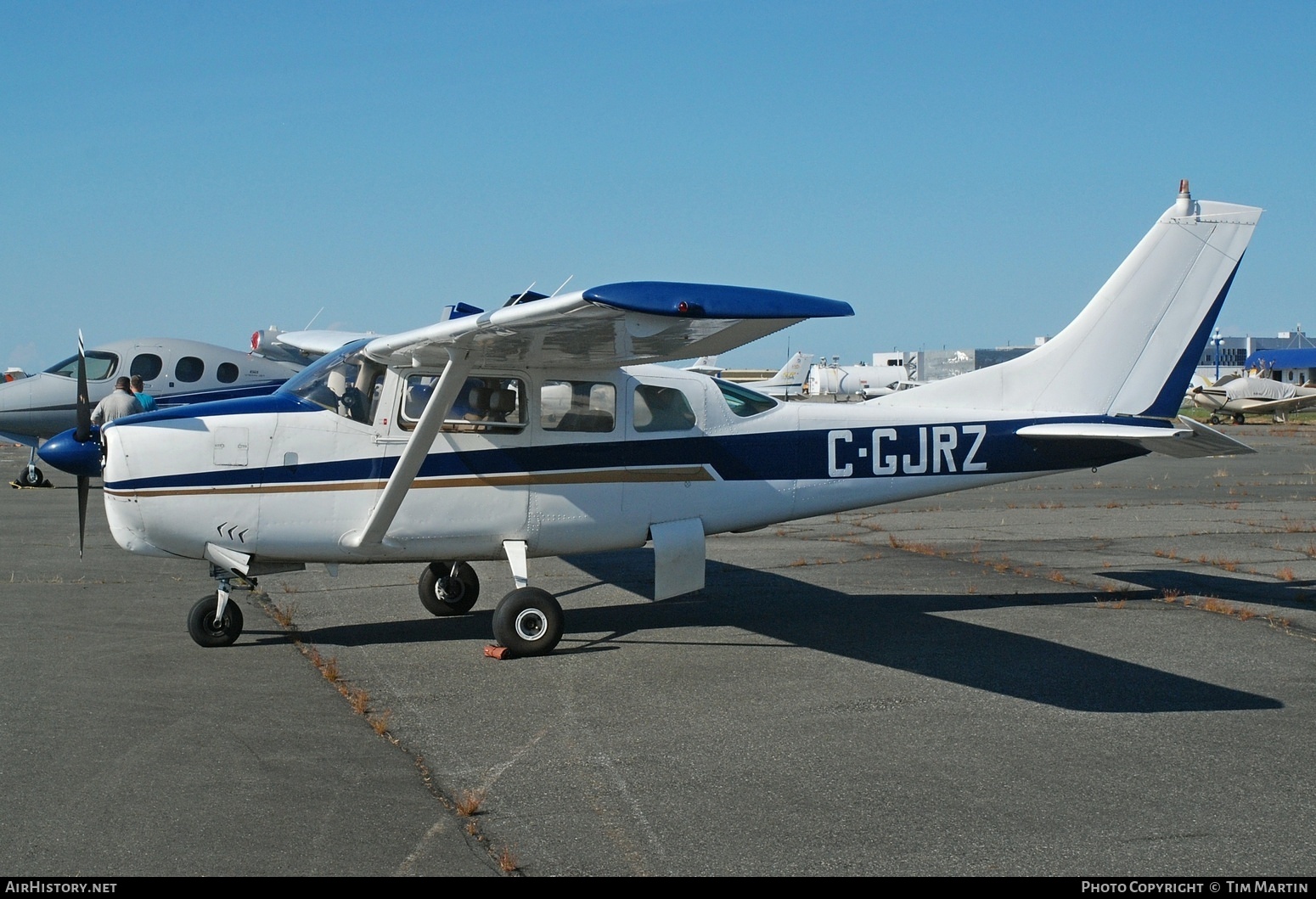 Aircraft Photo of C-GJRZ | Cessna 210B | AirHistory.net #582357
