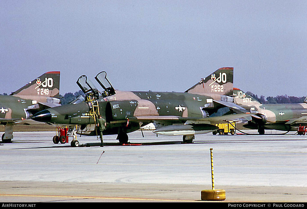 Aircraft Photo of 71-0252 / AF71-252 | McDonnell Douglas RF-4C Phantom II | USA - Air Force | AirHistory.net #582359