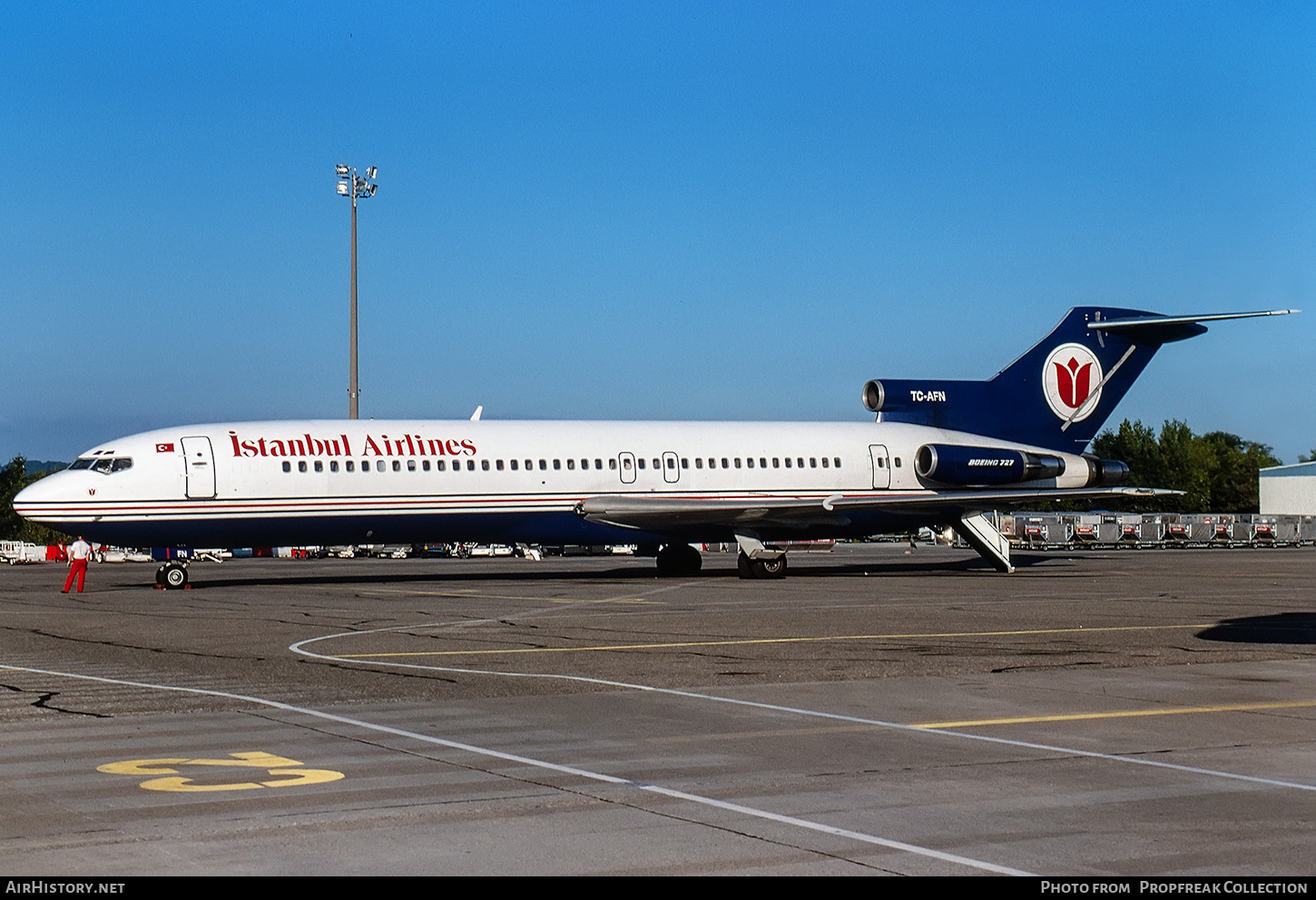 Aircraft Photo of TC-AFN | Boeing 727-230/Adv | Istanbul Airlines | AirHistory.net #582382
