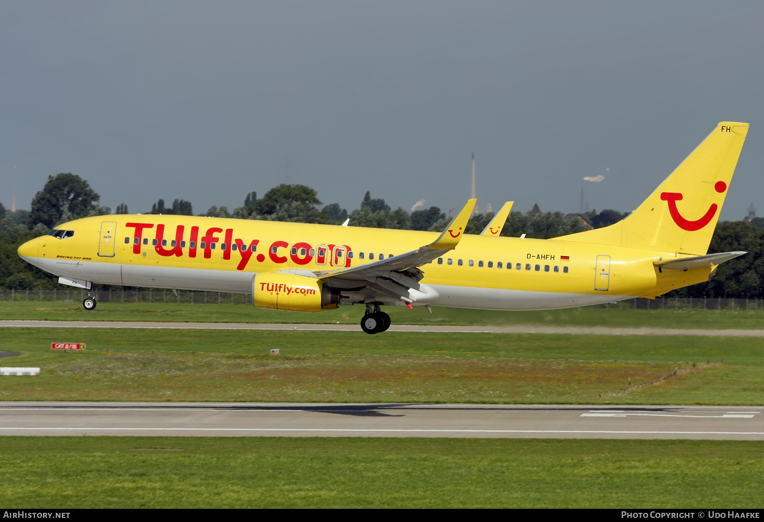 Aircraft Photo of D-AHFH | Boeing 737-8K5 | TUIfly | AirHistory.net #582425