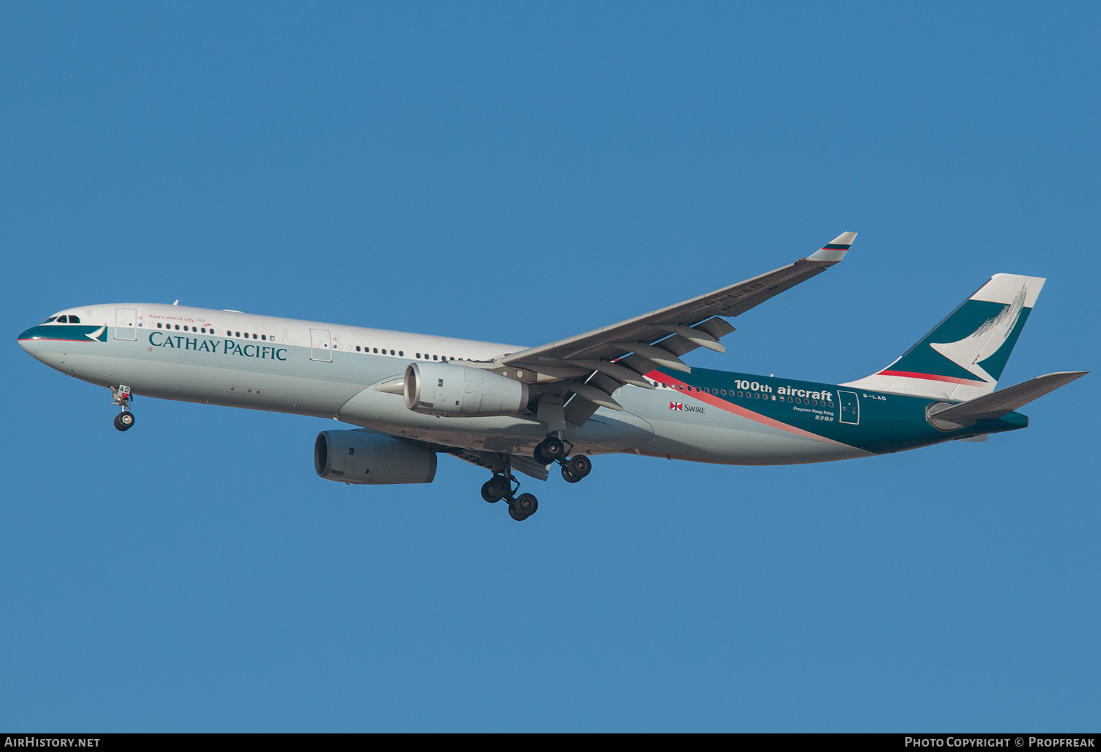 Aircraft Photo of B-LAD | Airbus A330-343 | Cathay Pacific Airways | AirHistory.net #582535