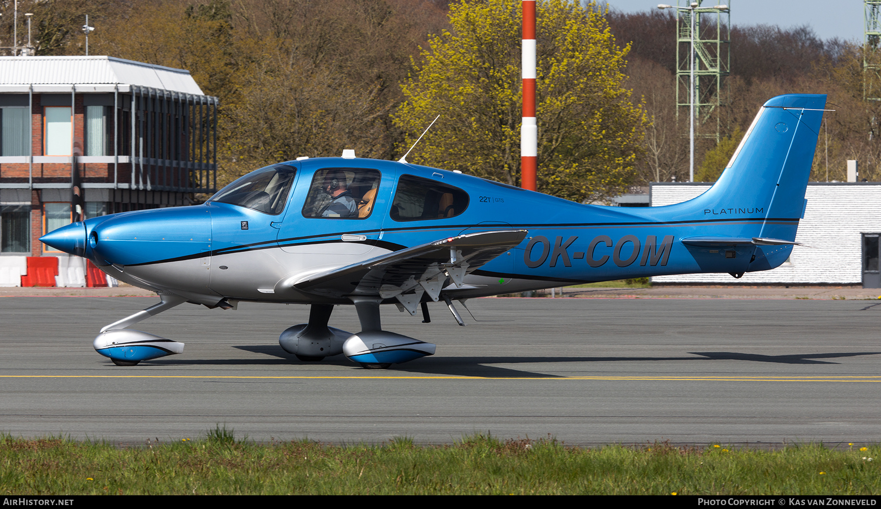Aircraft Photo of OK-COM | Cirrus SR-22T G6-GTS Platinum | AirHistory.net #582573