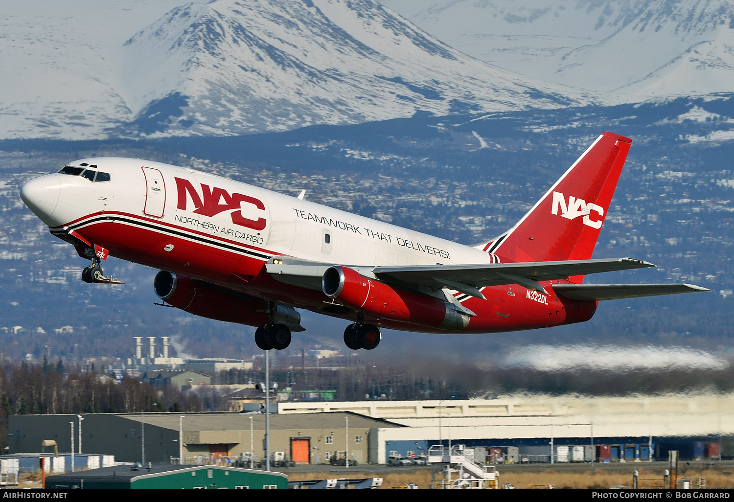 Aircraft Photo of N322DL | Boeing 737-232/Adv(F) | Northern Air Cargo - NAC | AirHistory.net #582601