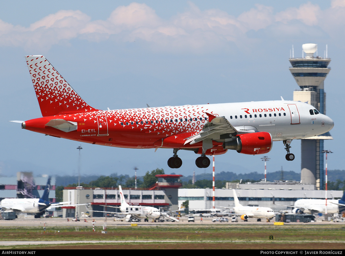 Aircraft Photo of EI-EYL | Airbus A319-111 | Rossiya - Russian Airlines | AirHistory.net #582672