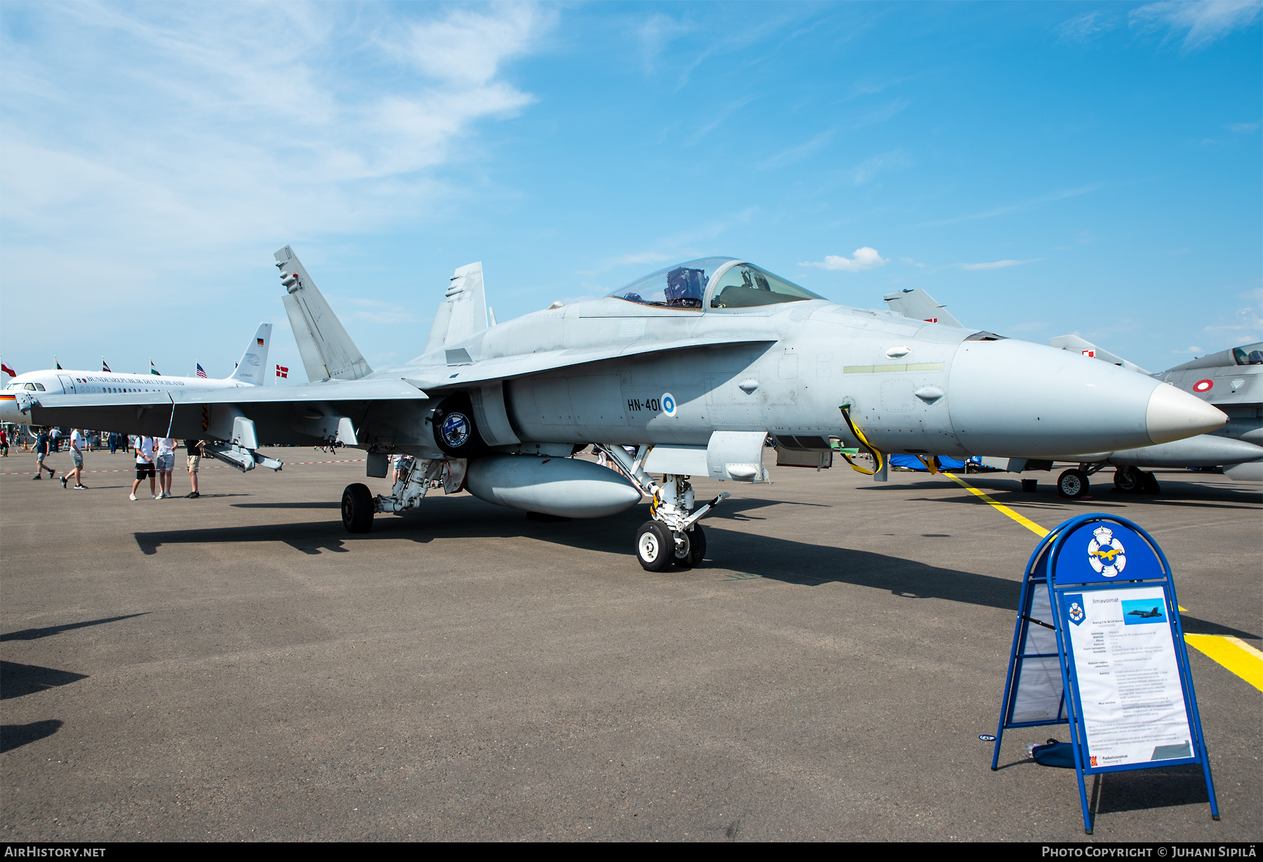 Aircraft Photo of HN-401 | McDonnell Douglas F/A-18C Hornet | Finland - Air Force | AirHistory.net #582755