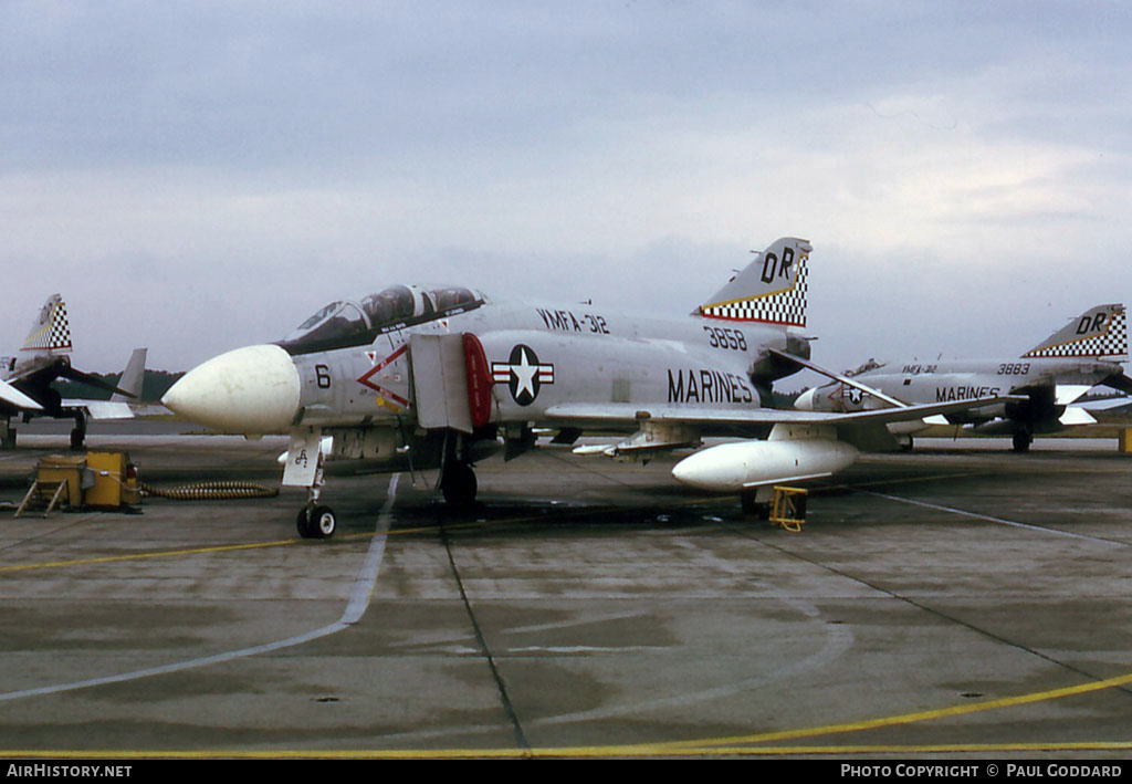 Aircraft Photo of 153858 / 3858 | McDonnell F-4J Phantom II | USA - Marines | AirHistory.net #582855