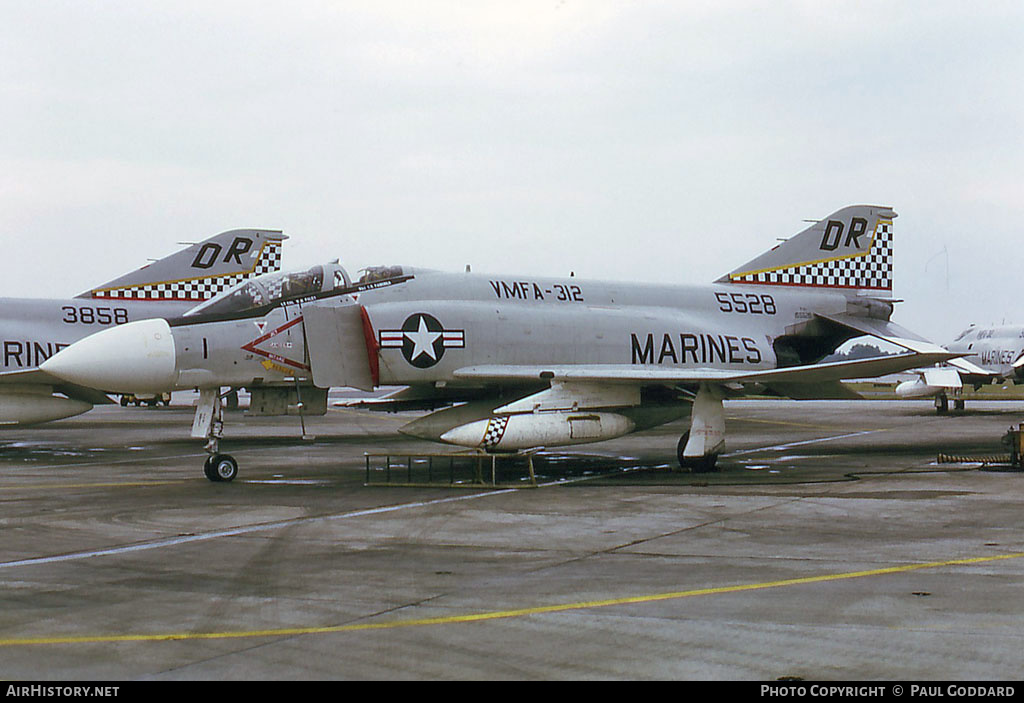 Aircraft Photo of 155528 / 5528 | McDonnell F-4J Phantom II | USA - Marines | AirHistory.net #582877
