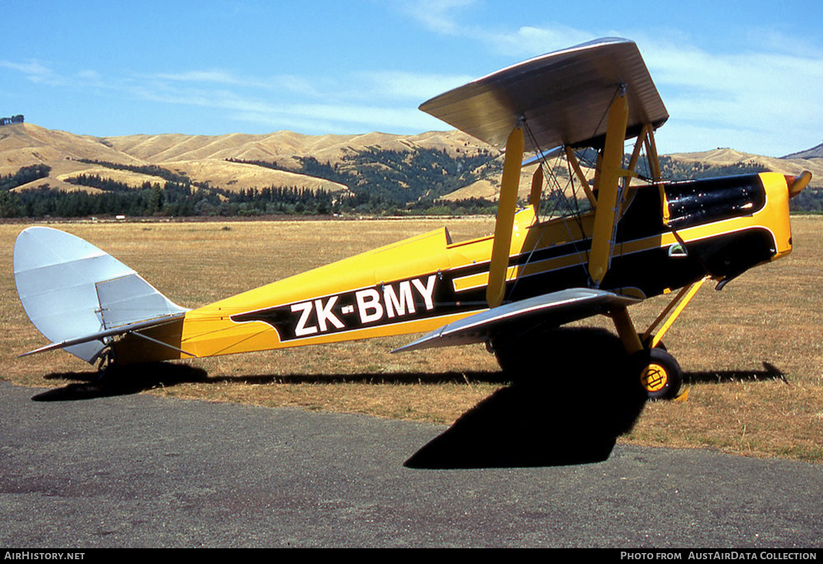 Aircraft Photo of ZK-BMY | De Havilland D.H. 82A Tiger Moth | AirHistory.net #582886