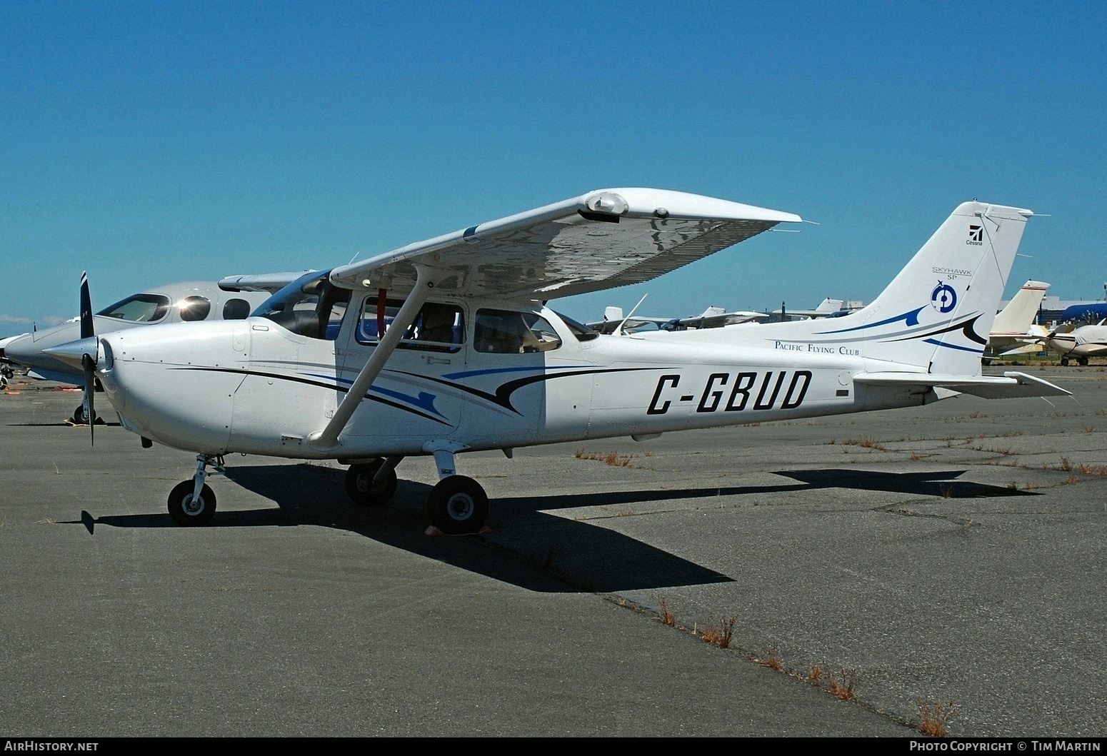 Aircraft Photo of C-GBUD | Cessna 172S Skyhawk SP | Pacific Flying Club | AirHistory.net #582904