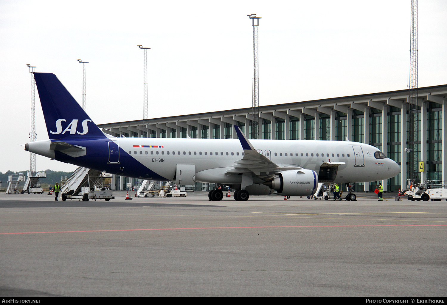 Aircraft Photo of EI-SIN | Airbus A320-251N | Scandinavian Airlines - SAS | AirHistory.net #583007