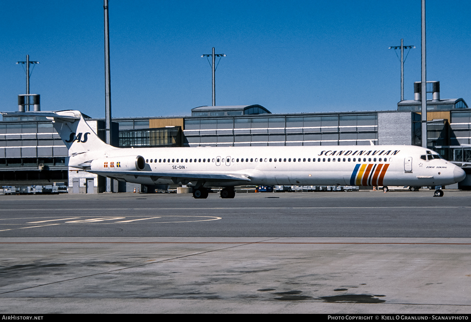 Aircraft Photo of SE-DIN | McDonnell Douglas MD-82 (DC-9-82) | Scandinavian Airlines - SAS | AirHistory.net #583048