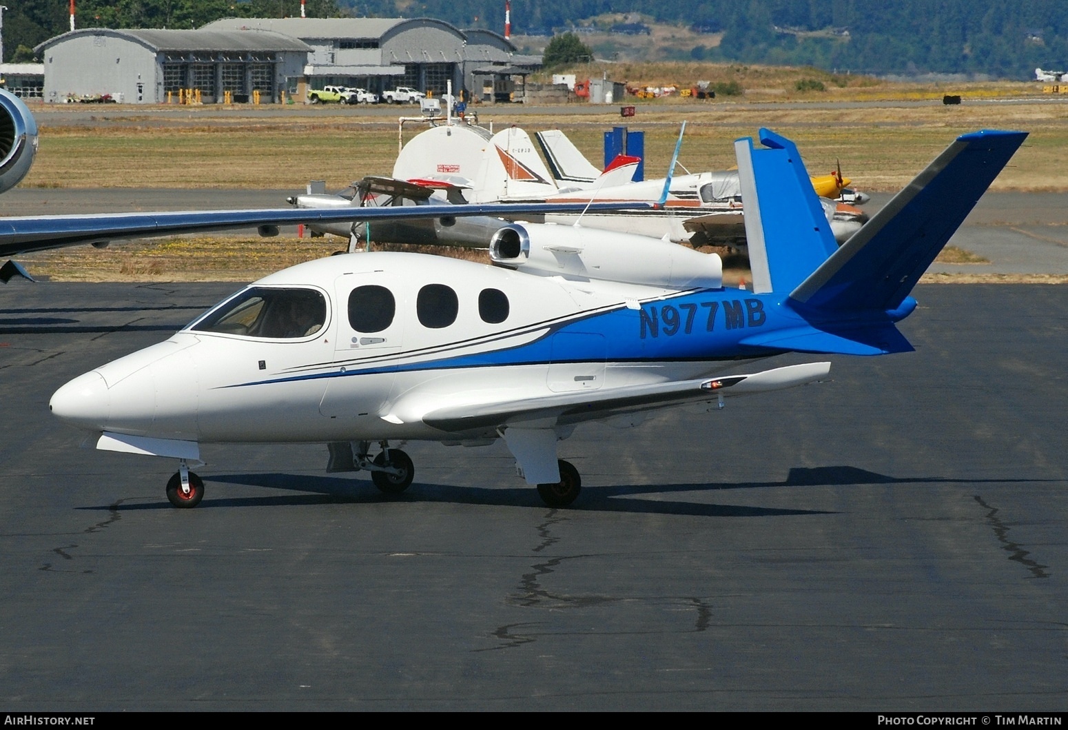 Aircraft Photo of N977MB | Cirrus SF-50 Vision | AirHistory.net #583086