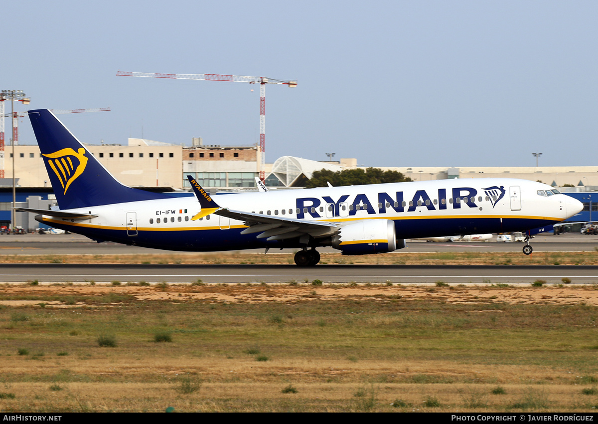 Aircraft Photo of EI-IFW | Boeing 737-8200 Max 200 | Ryanair | AirHistory.net #583097