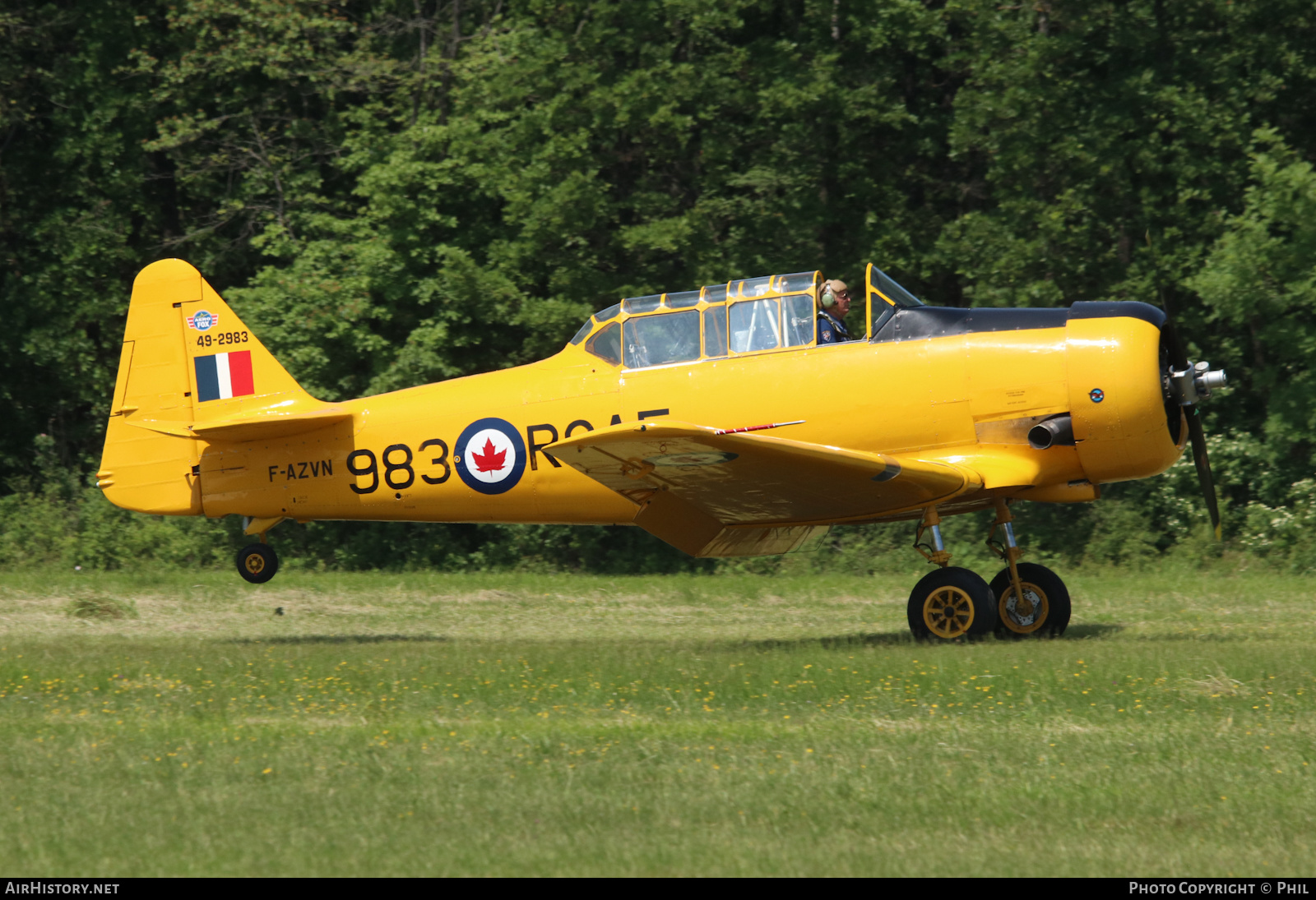 Aircraft Photo of F-AZVN / 49-2983 | North American T-6G Texan | Canada - Air Force | AirHistory.net #583148