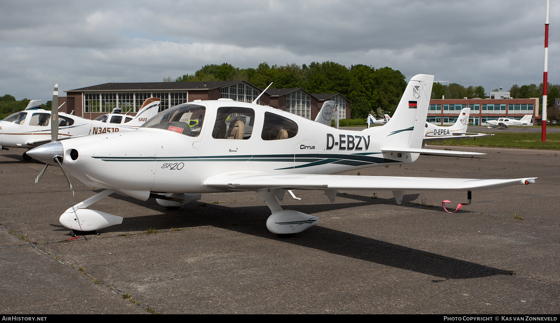 Aircraft Photo of D-EBZV | Cirrus SR-20 G1 | AirHistory.net #583251