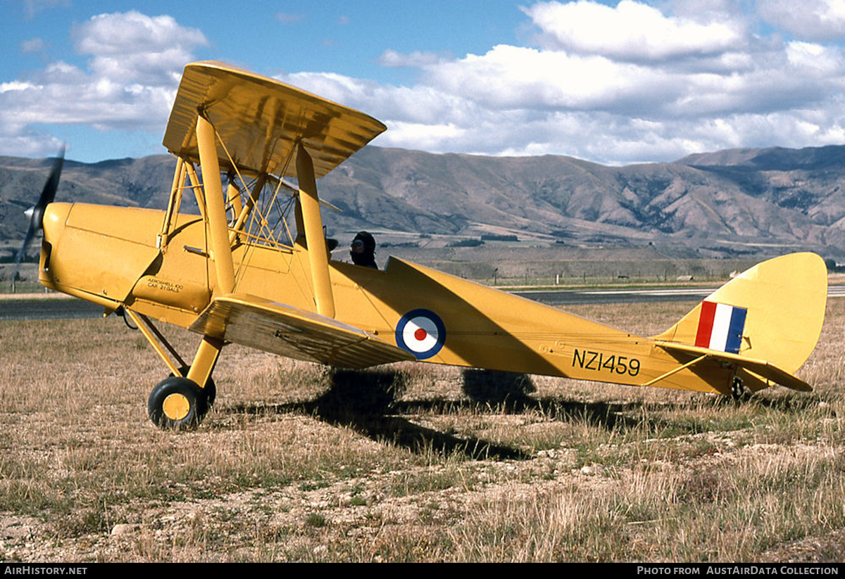 Aircraft Photo of ZK-BRB / NZ1459 | De Havilland D.H. 82A Tiger Moth | New Zealand - Air Force | AirHistory.net #583271