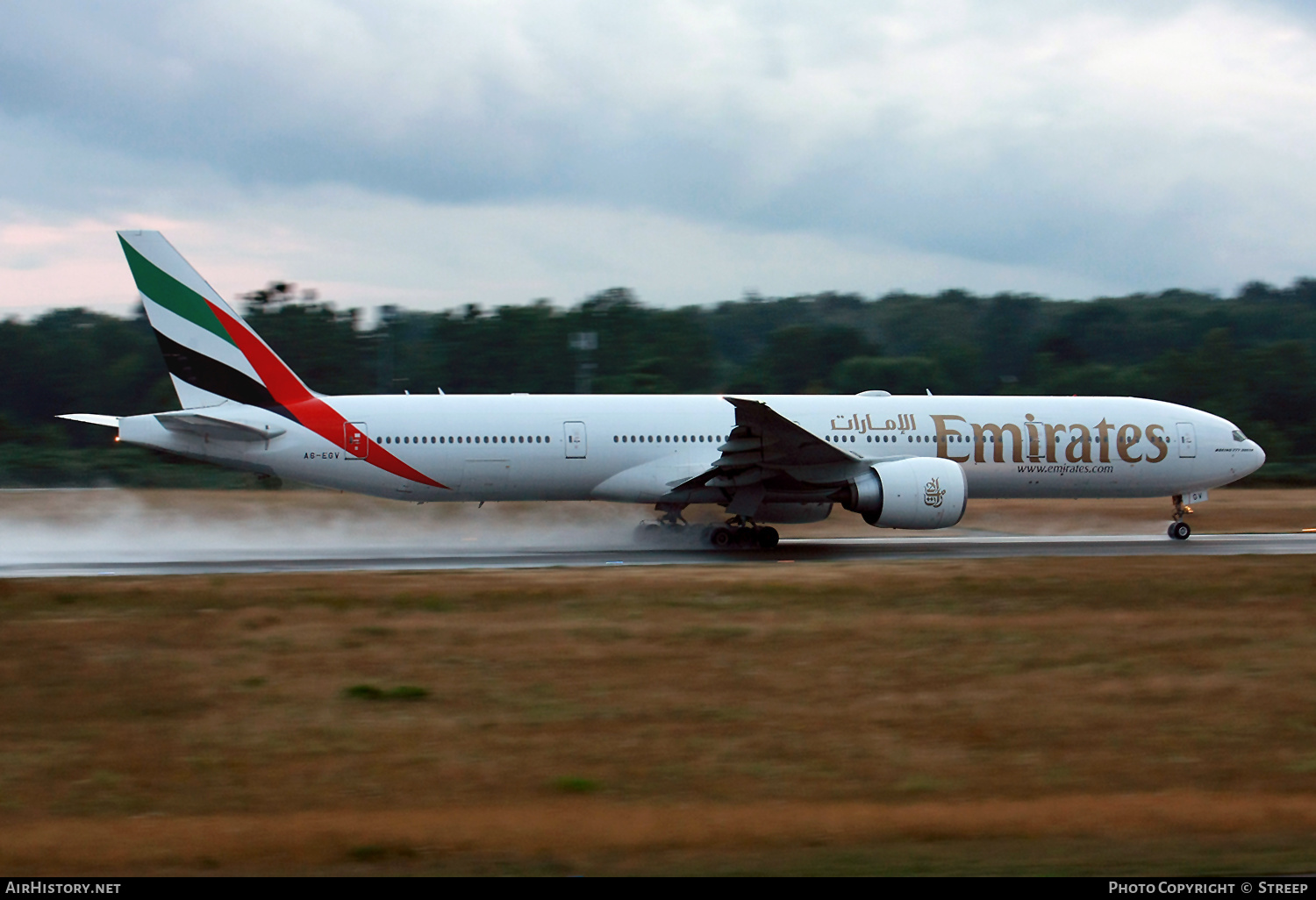 Aircraft Photo of A6-EGV | Boeing 777-31H/ER | Emirates | AirHistory.net #583335