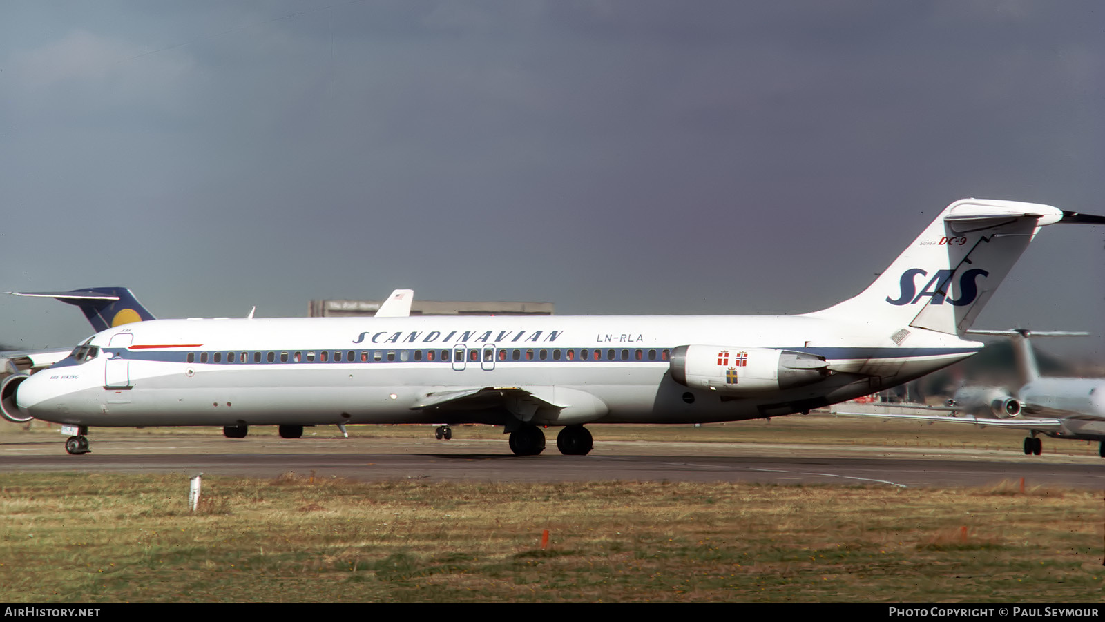 Aircraft Photo of LN-RLA | McDonnell Douglas DC-9-41 | Scandinavian Airlines - SAS | AirHistory.net #583365