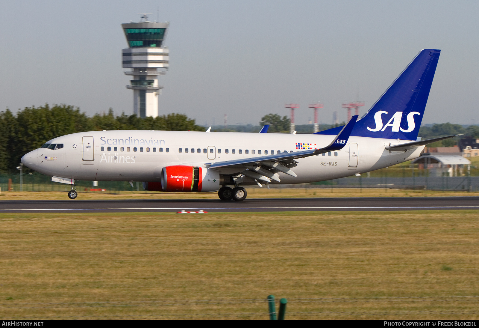 Aircraft Photo of SE-RJS | Boeing 737-76N | Scandinavian Airlines - SAS | AirHistory.net #583389