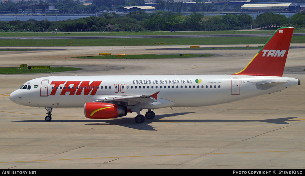 Aircraft Photo of PR-MBR | Airbus A320-232 | TAM Linhas Aéreas | AirHistory.net #583402