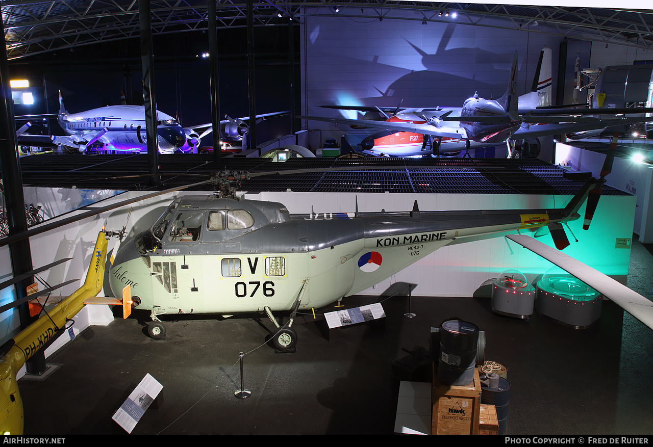 Aircraft Photo of 076 | Sikorsky HO4S-3 (S-55B) | Netherlands - Navy | AirHistory.net #583475