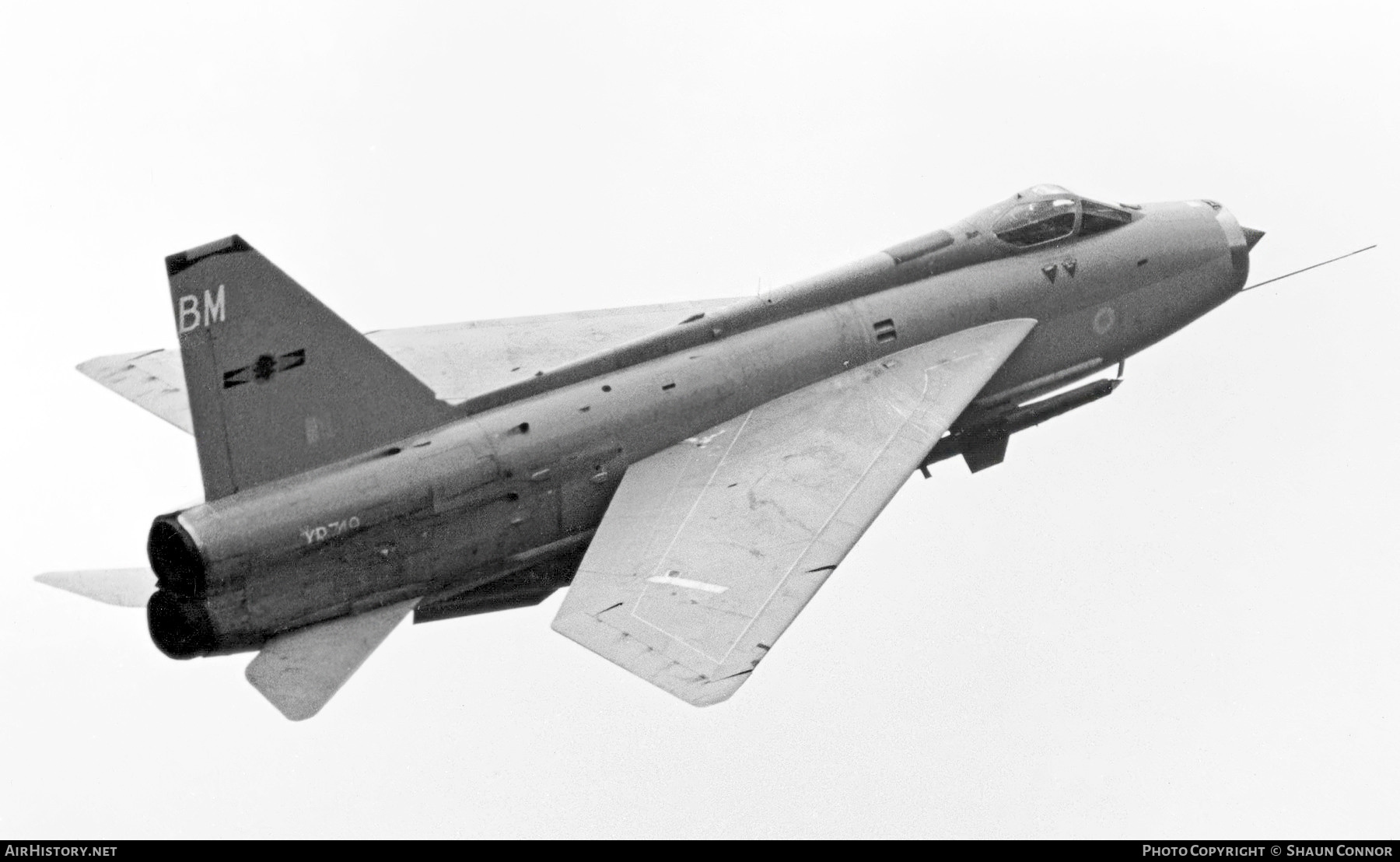 Aircraft Photo of XR749 | English Electric Lightning F3 | UK - Air Force | AirHistory.net #583532