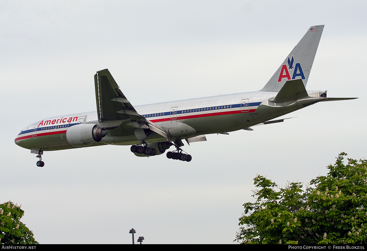 Aircraft Photo of N771AN | Boeing 777-223/ER | American Airlines | AirHistory.net #583592