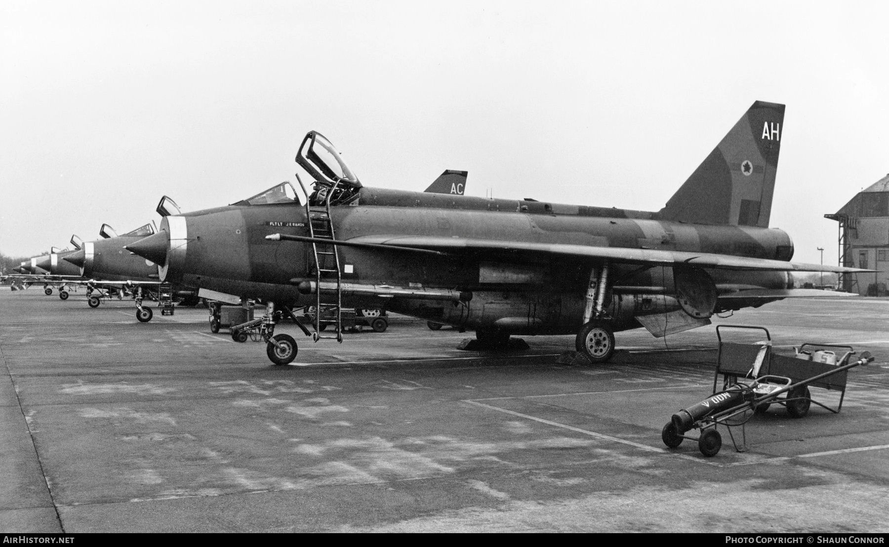 Aircraft Photo of XR758 | English Electric Lightning F6 | UK - Air Force | AirHistory.net #583596