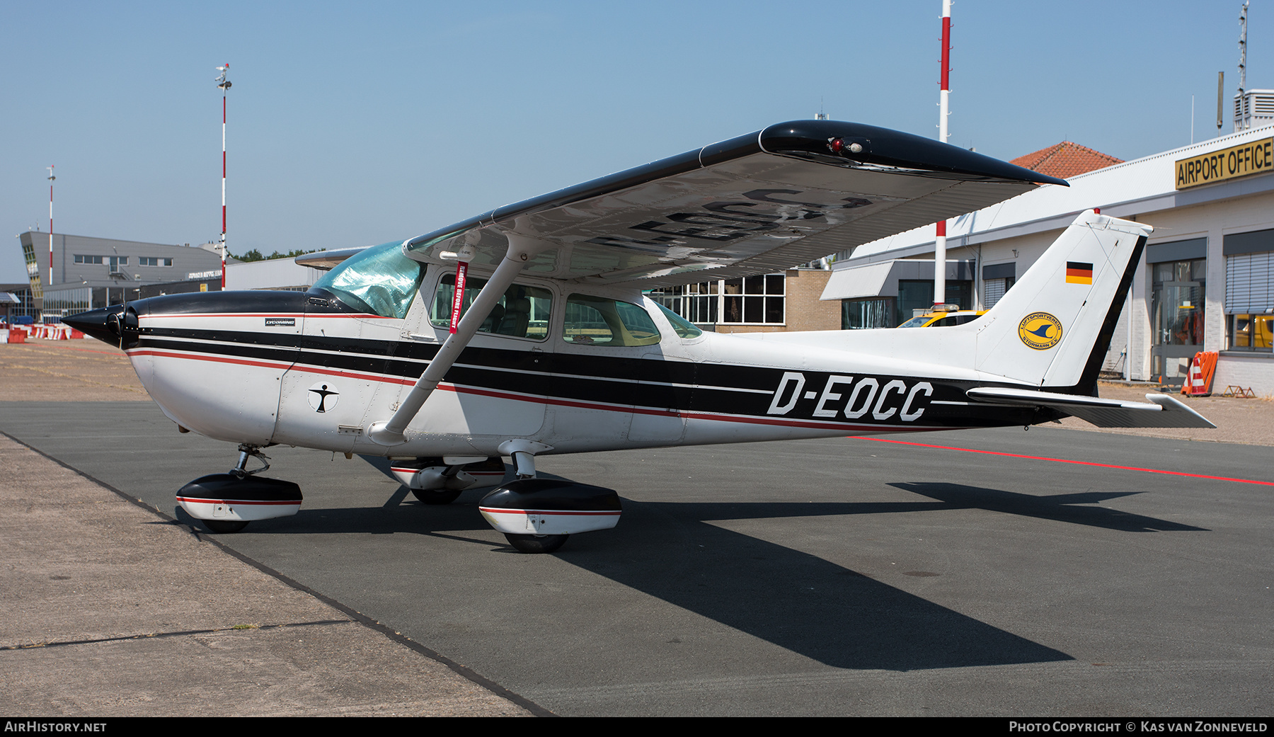 Aircraft Photo of D-EOCC | Cessna 172N Skyhawk II | Luftsportverein Stormarn | AirHistory.net #583622