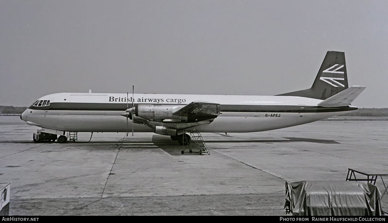 Aircraft Photo of G-APEJ | Vickers 953C Merchantman | British Airways Cargo | AirHistory.net #583731