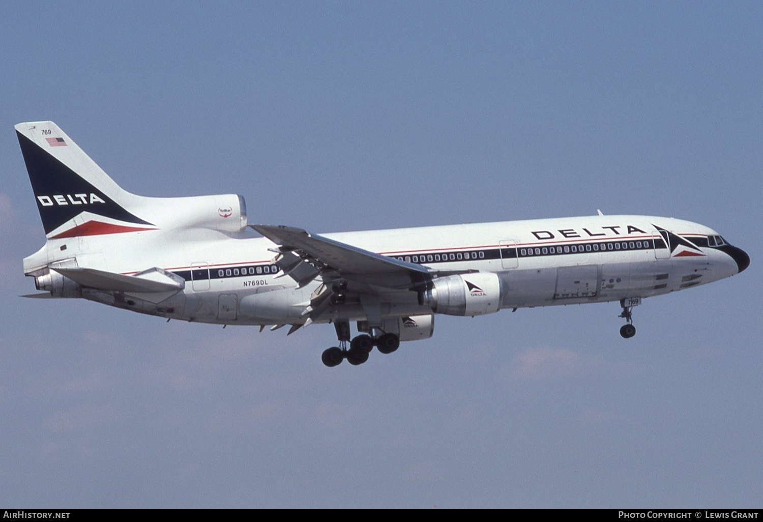 Aircraft Photo of N769DL | Lockheed L-1011-385-3 TriStar 500 | Delta Air Lines | AirHistory.net #583734