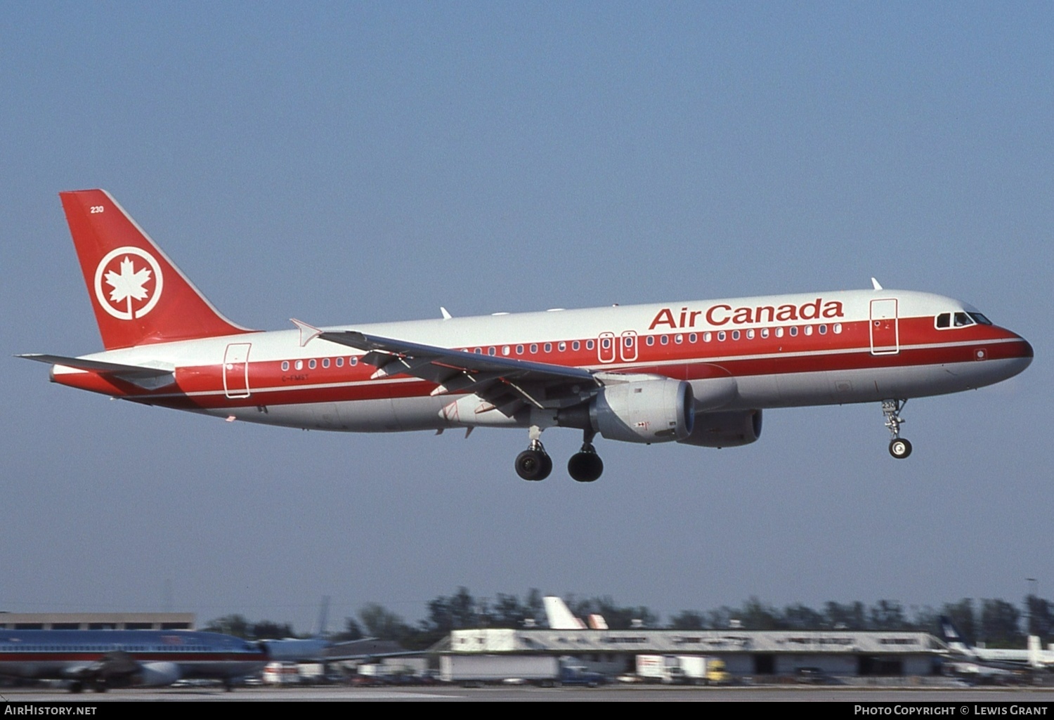 Aircraft Photo of C-FMST | Airbus A320-211 | Air Canada | AirHistory.net #583760