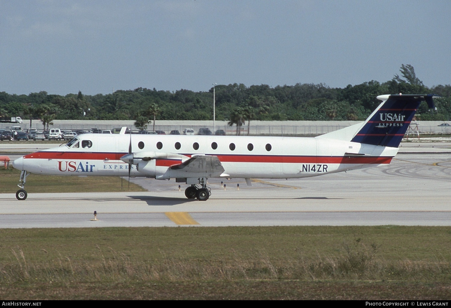 Aircraft Photo of N14ZR | Beech 1900C | USAir Express | AirHistory.net #583770