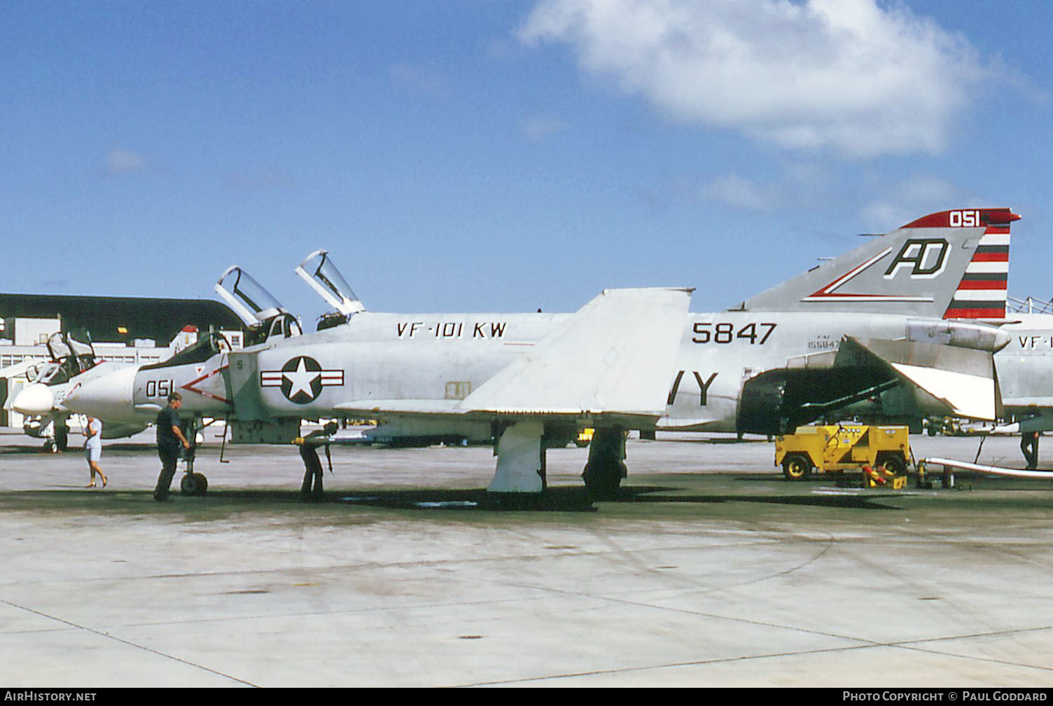 Aircraft Photo of 155847 / 5847 | McDonnell F-4J Phantom II | USA - Navy | AirHistory.net #583909