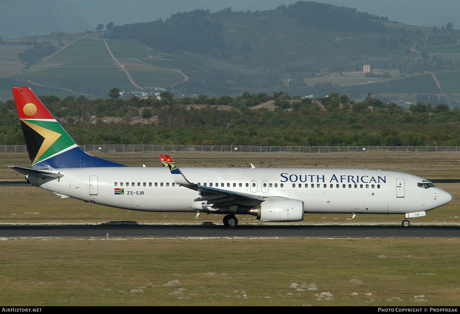 Aircraft Photo of ZS-SJR | Boeing 737-844 | South African Airways | AirHistory.net #583933