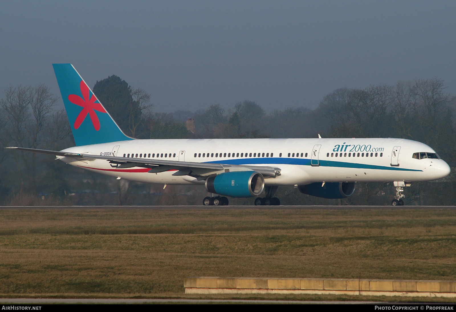 Aircraft Photo of G-OOOX | Boeing 757-2Y0 | Air 2000 | AirHistory.net #583980