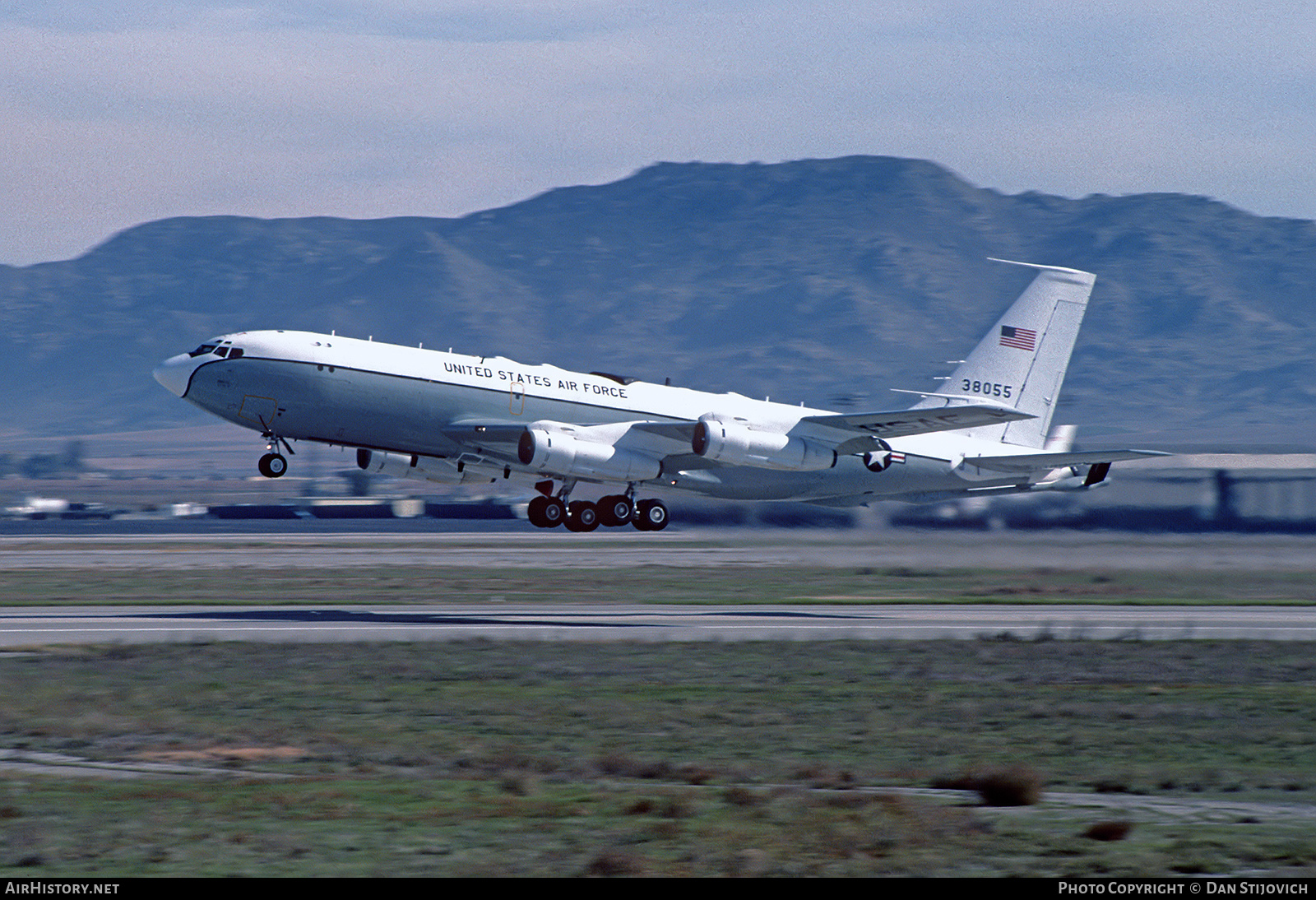 Aircraft Photo of 63-8055 / 38055 | Boeing EC-135J | USA - Air Force | AirHistory.net #583982