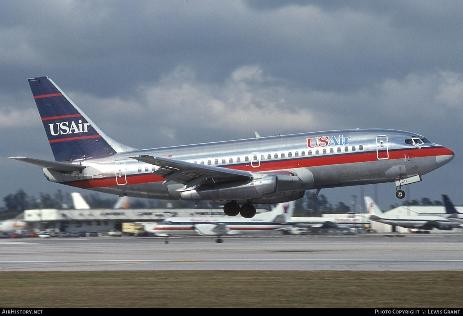 Aircraft Photo of N271AU | Boeing 737-2B7/Adv | USAir | AirHistory.net #584065