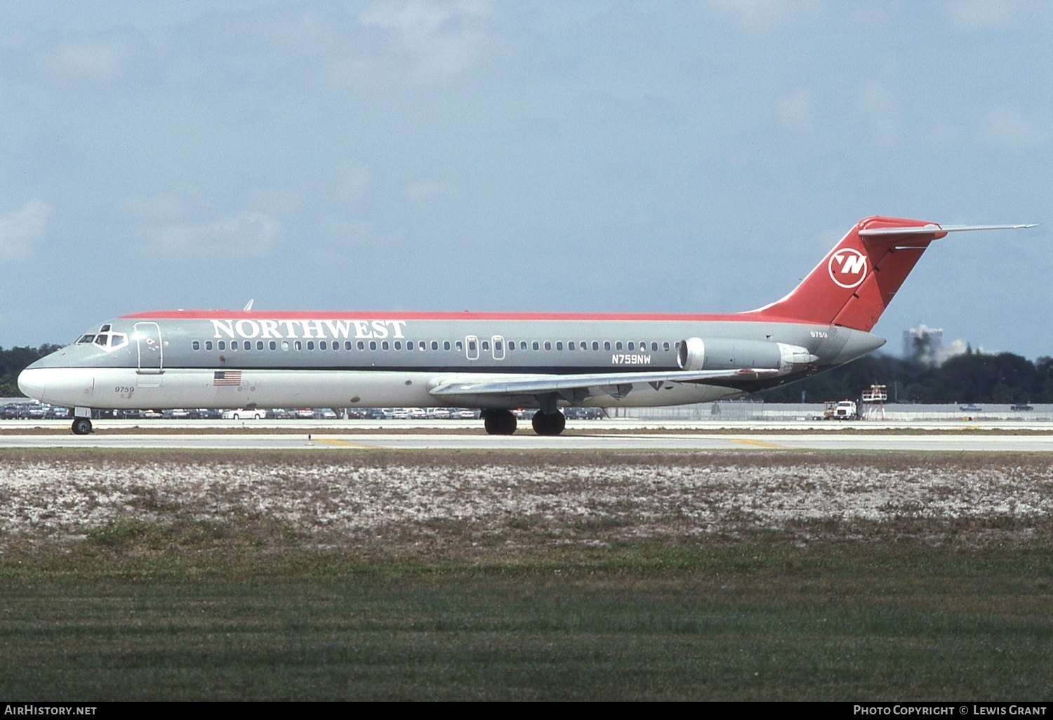Aircraft Photo of N759NW | McDonnell Douglas DC-9-41 | Northwest Airlines | AirHistory.net #584098