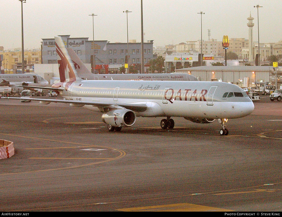 Aircraft Photo of A7-ADY | Airbus A321-231 | Qatar Airways | AirHistory.net #584102