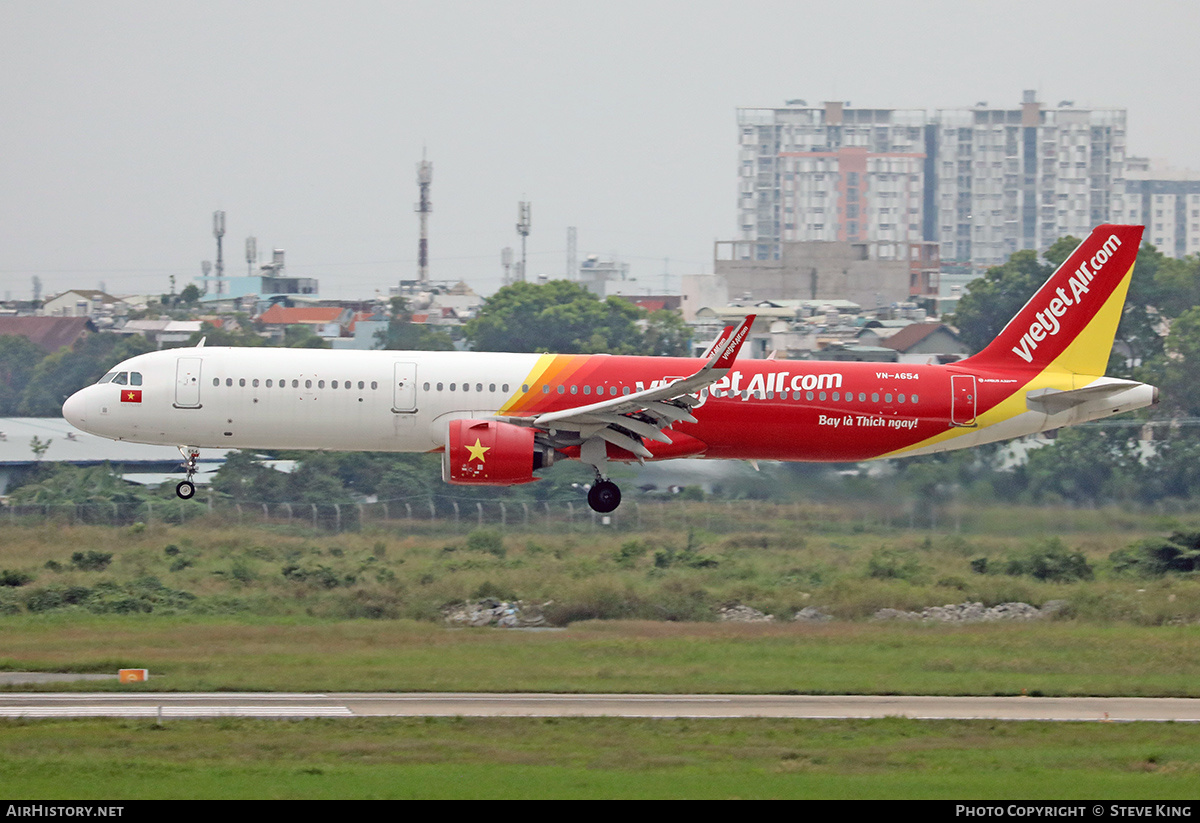 Aircraft Photo of VN-A654 | Airbus A321-271N | VietJet Air | AirHistory.net #584186