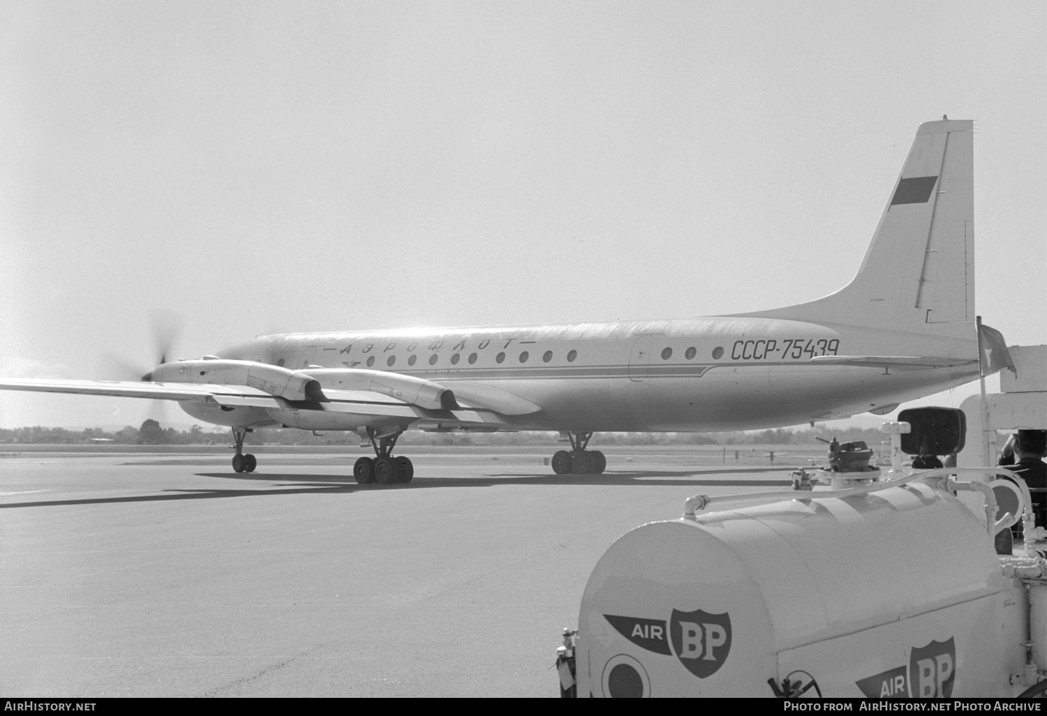 Aircraft Photo of CCCP-75439 | Ilyushin Il-18D | Aeroflot | AirHistory.net #584347