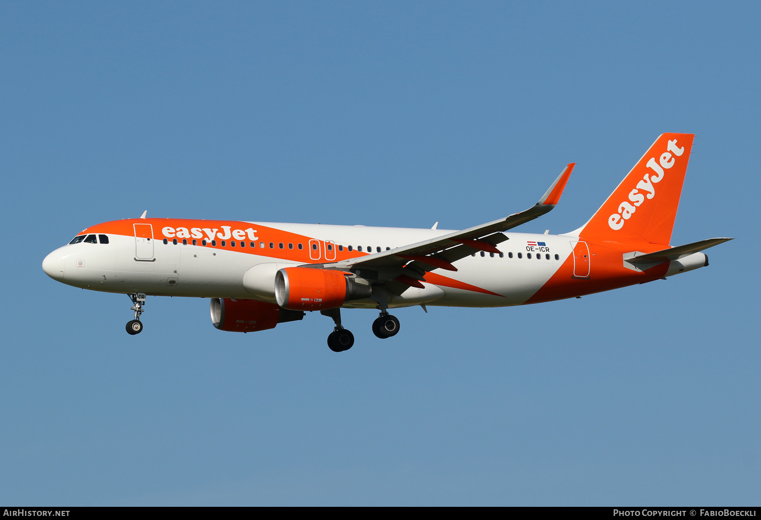 Aircraft Photo of OE-ICR | Airbus A320-214 | EasyJet | AirHistory.net #584382