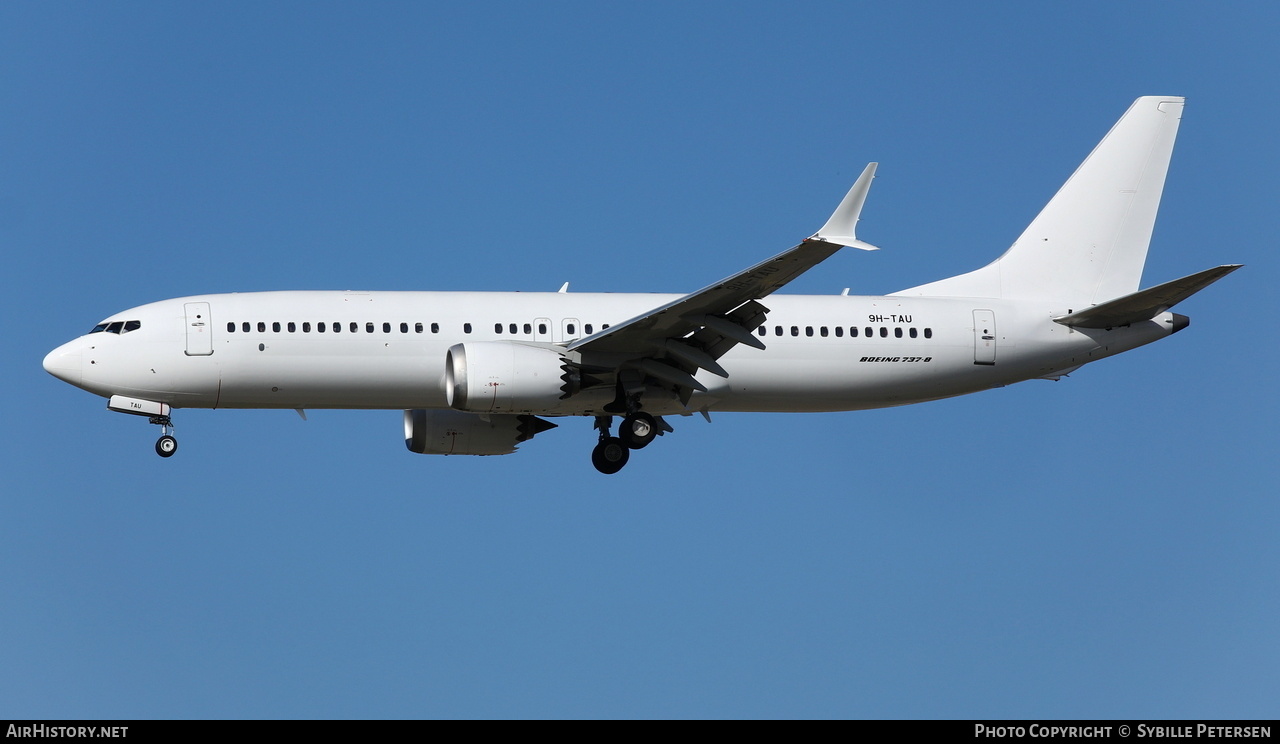 Aircraft Photo of 9H-TAU | Boeing 737-8 Max 8 | AirHistory.net #584418