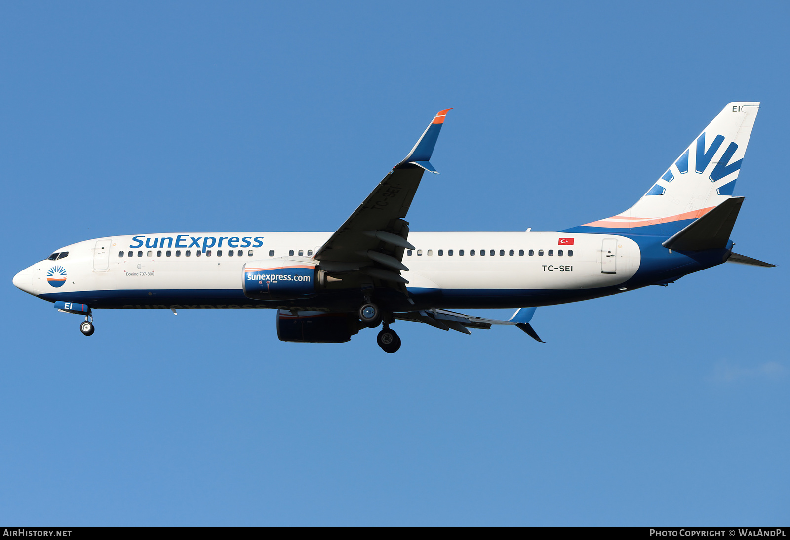 Aircraft Photo of TC-SEI | Boeing 737-8HC | SunExpress | AirHistory.net #584466