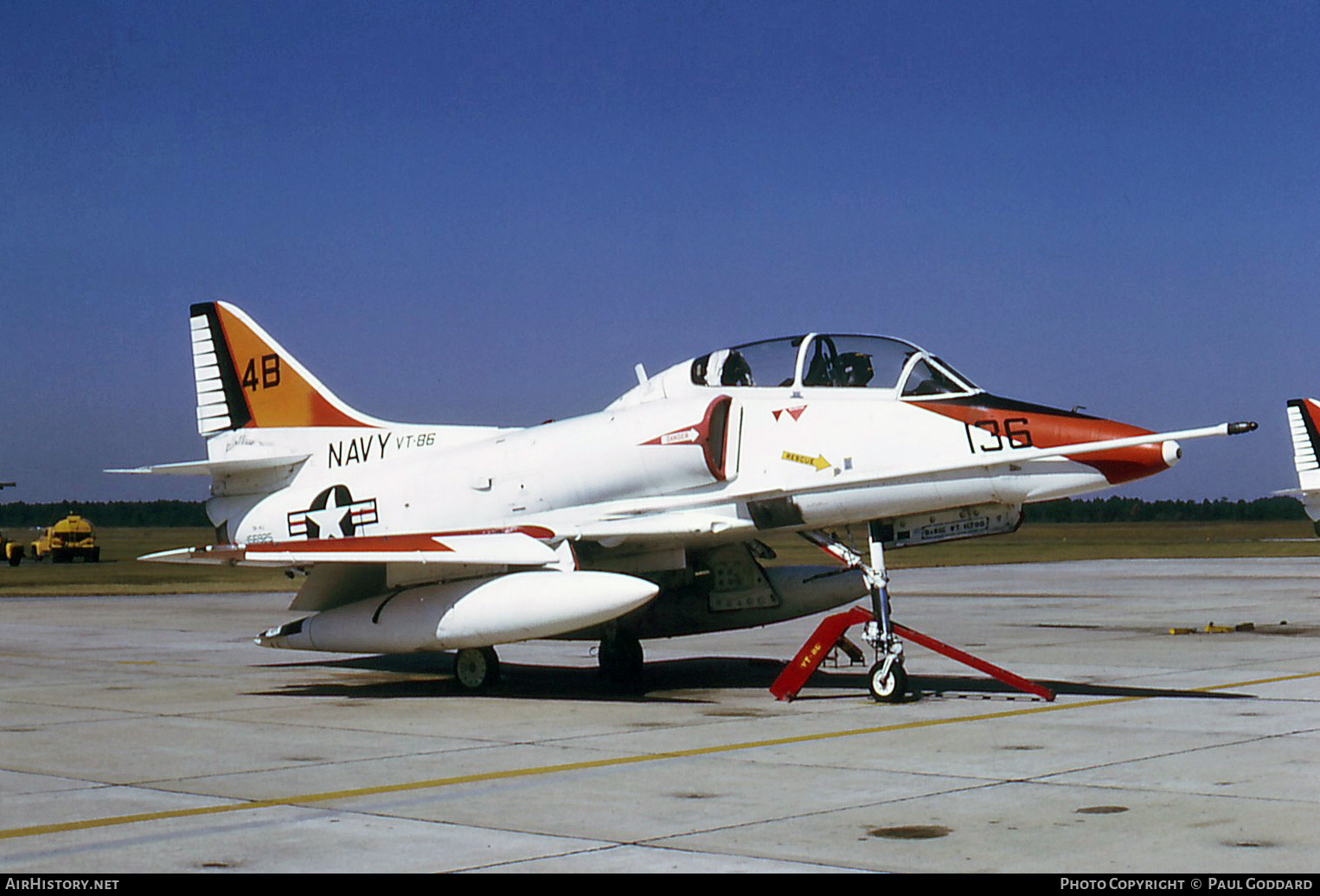 Aircraft Photo of 156925 | Douglas TA-4J Skyhawk | USA - Navy | AirHistory.net #584573