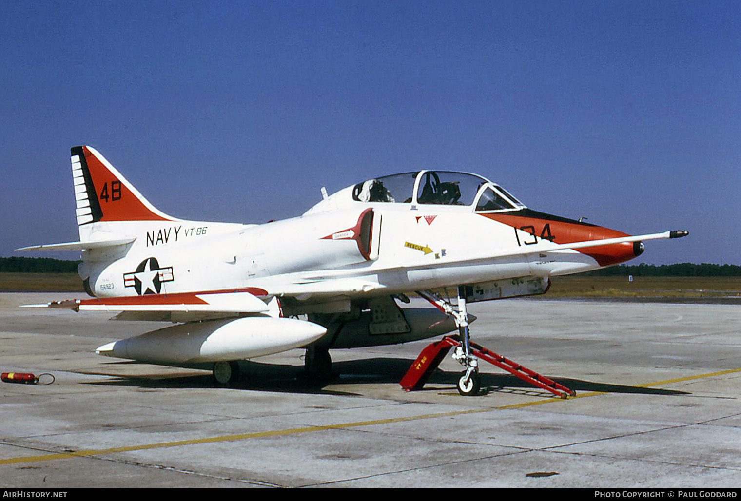 Aircraft Photo of 156923 | McDonnell Douglas TA-4J Skyhawk | USA - Navy | AirHistory.net #584581