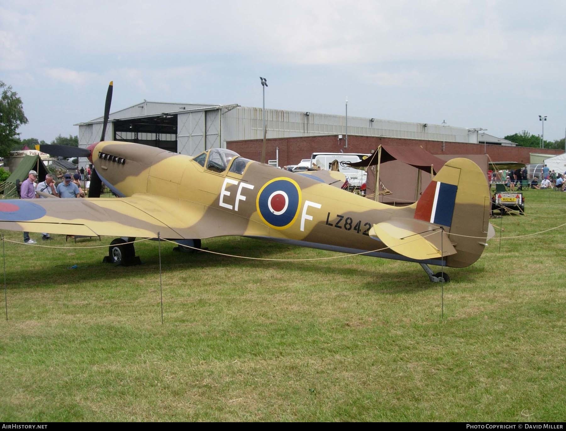 Aircraft Photo of G-CGZU / LZ842 | Supermarine 361 Spitfire Mk9 | UK - Air Force | AirHistory.net #584593