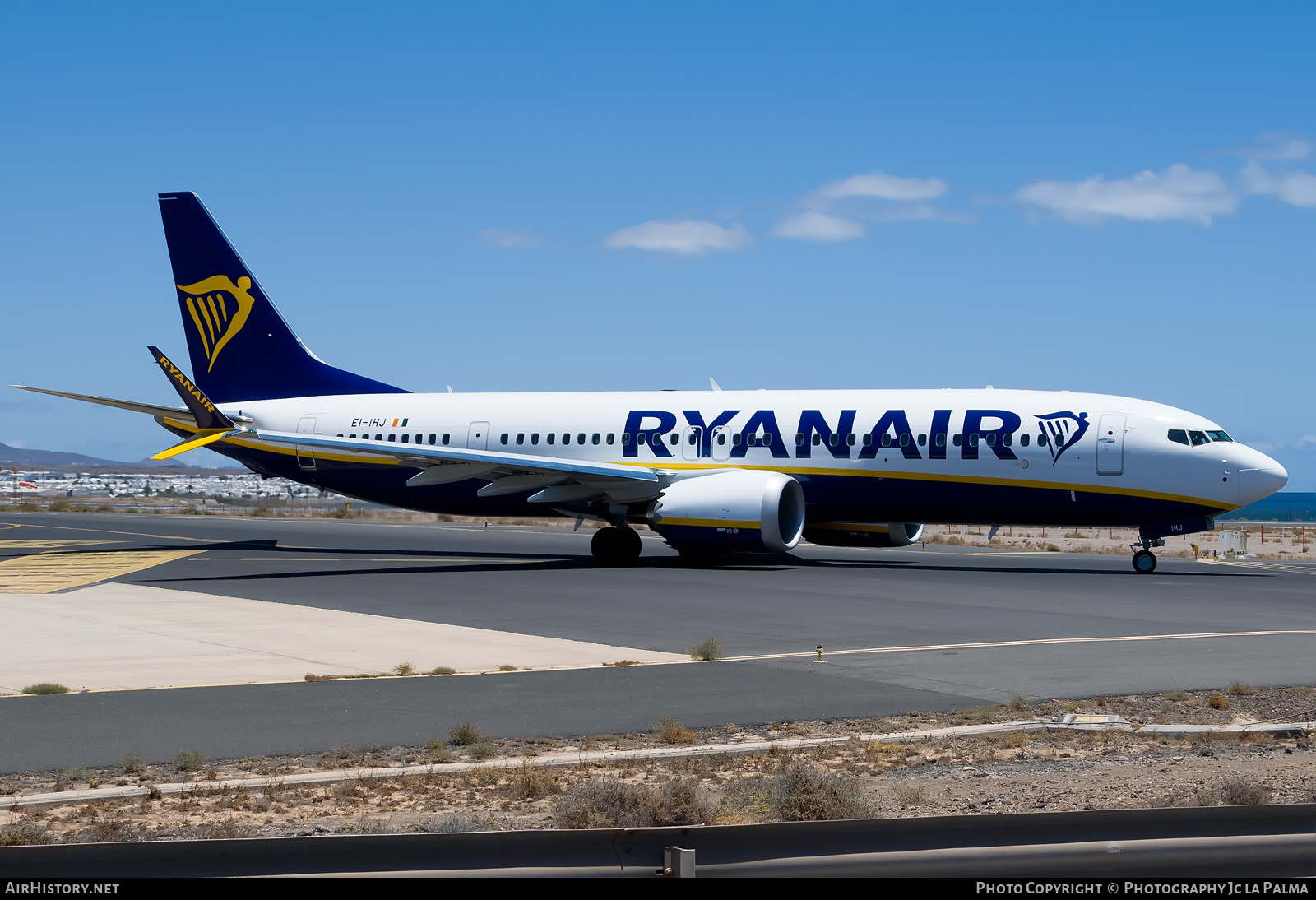 Aircraft Photo of EI-IHJ | Boeing 737-8200 Max 200 | Ryanair | AirHistory.net #584686