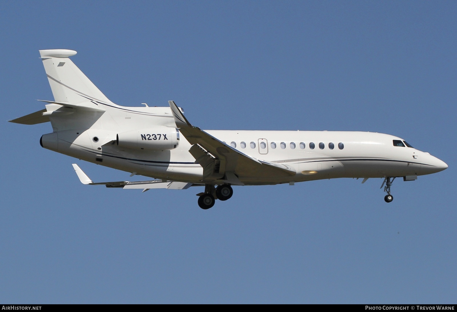 Aircraft Photo of N237X | Dassault Falcon 7X | AirHistory.net #584731